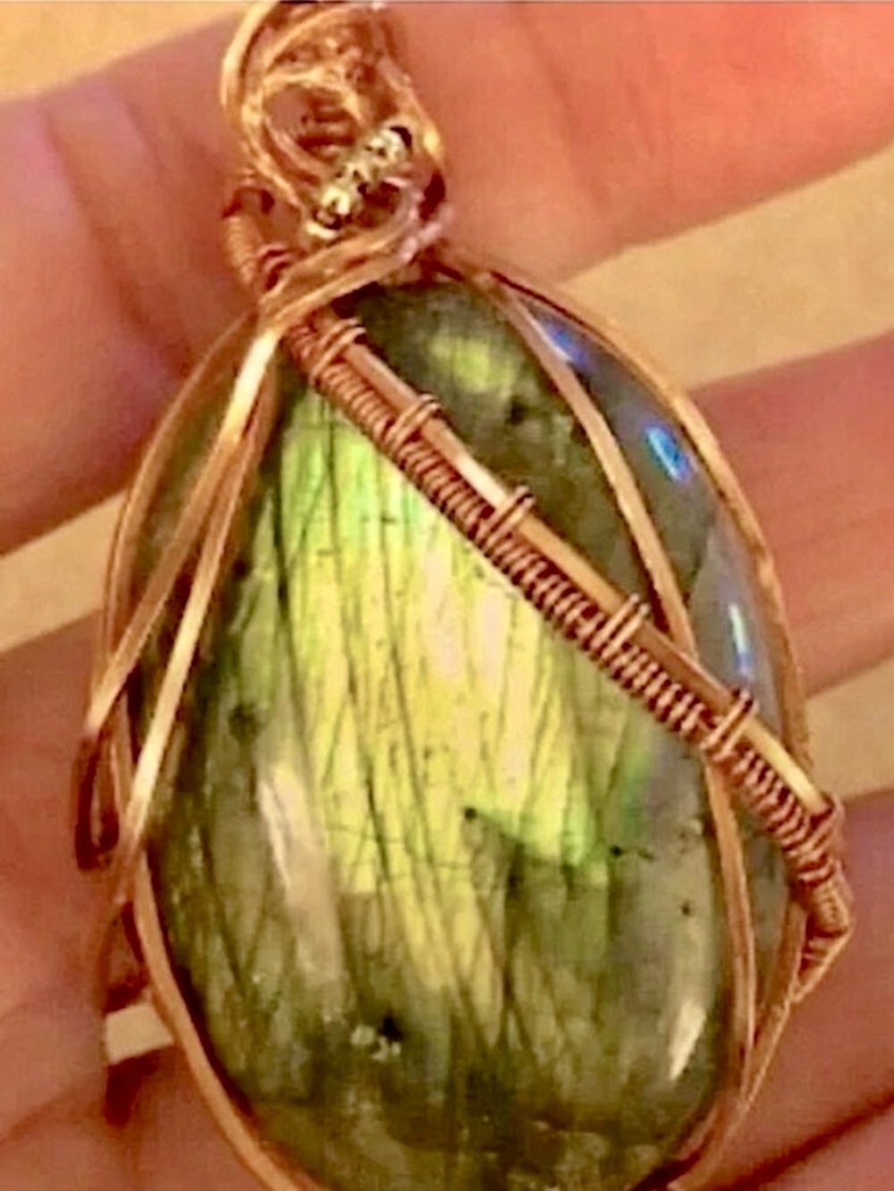 Handcrafted Green Labradorite Wire-Wrap Pendant with 14K Beads